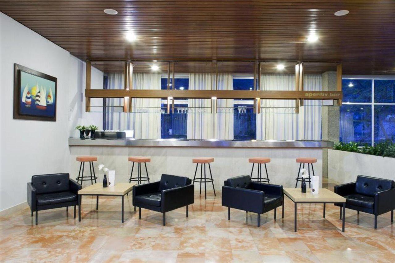 Bluesun Hotel Maestral 브렐라 외부 사진
