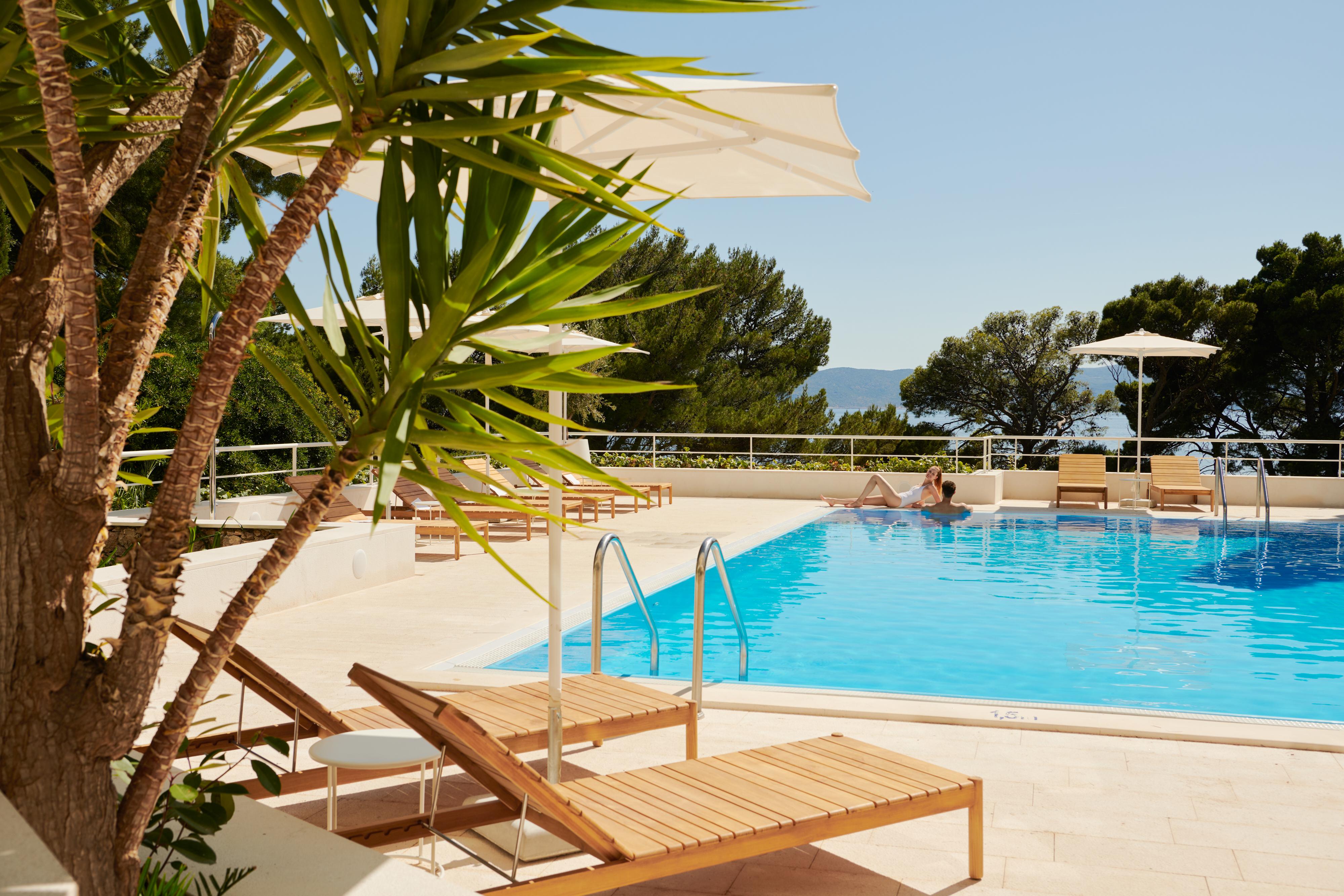 Bluesun Hotel Maestral 브렐라 외부 사진