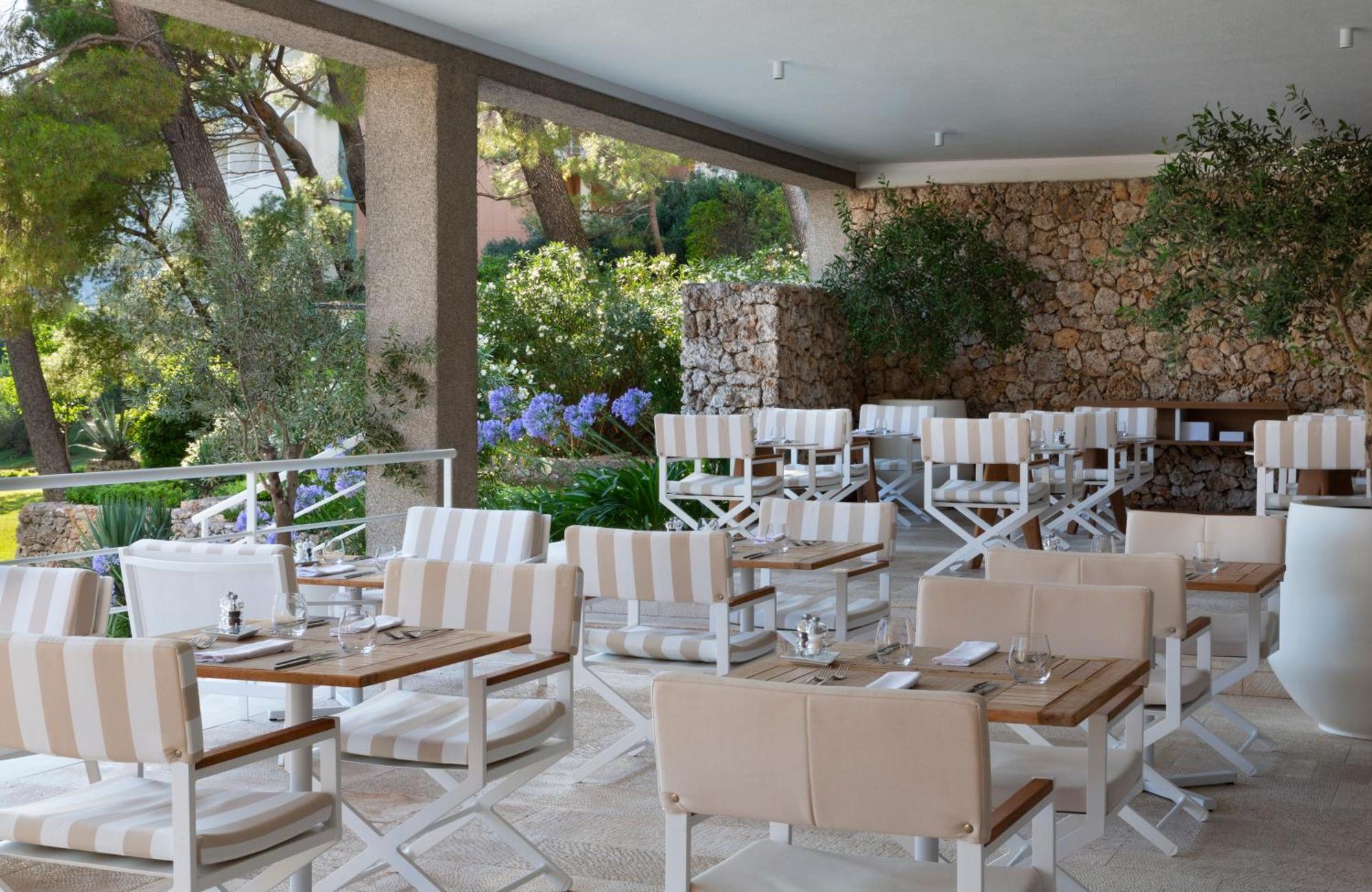 Bluesun Hotel Maestral 브렐라 외부 사진