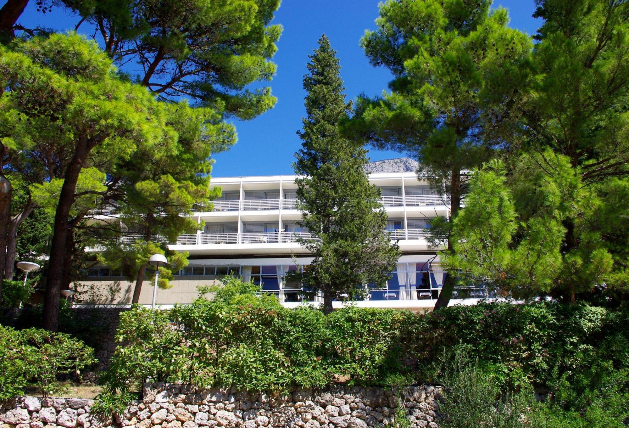Bluesun Hotel Maestral 브렐라 외부 사진